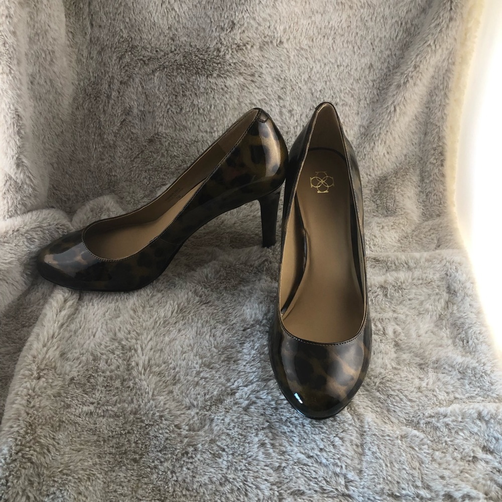 Ann Taylor like new leopard 🐆 print heels